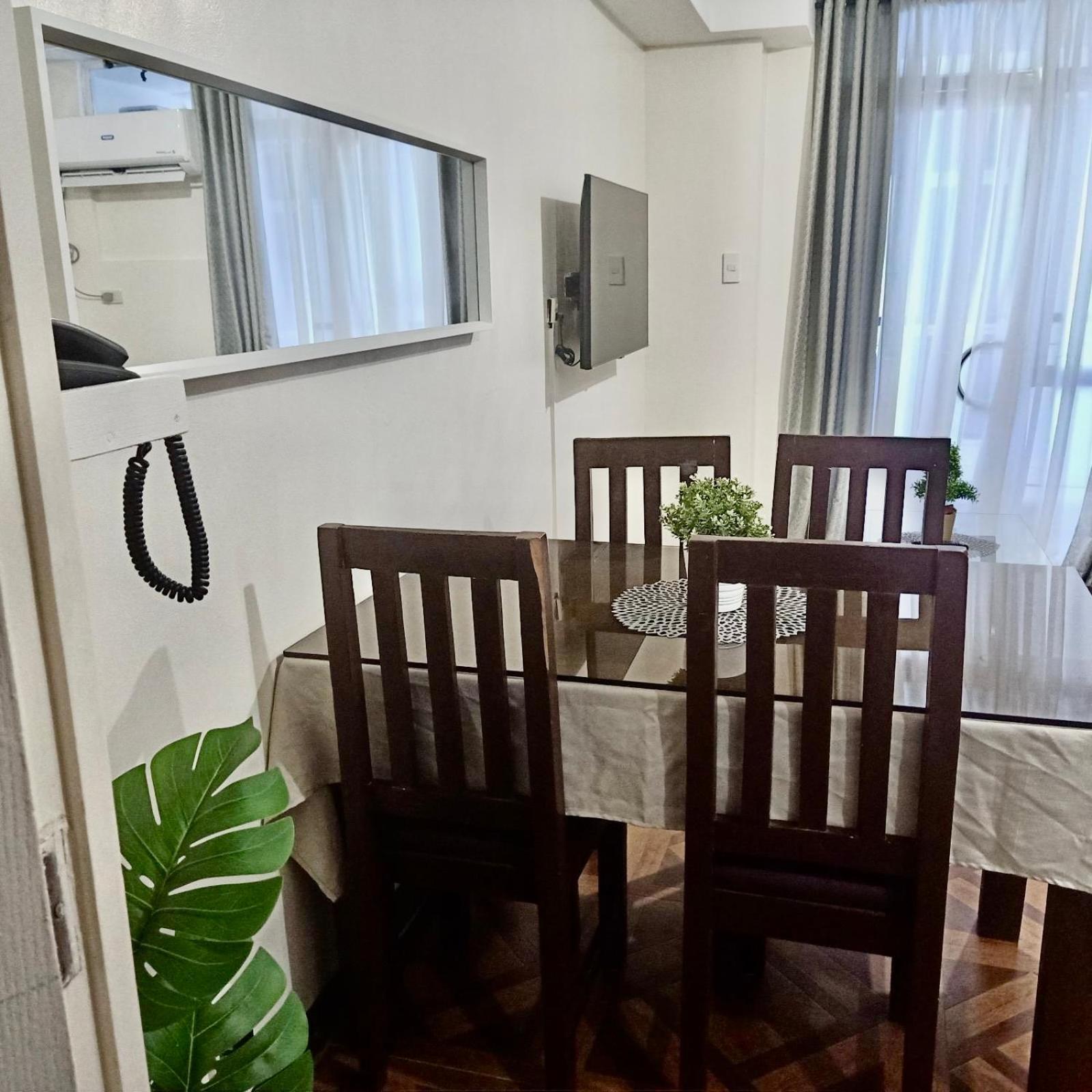 Affordable Makati Apt Manila Exterior foto
