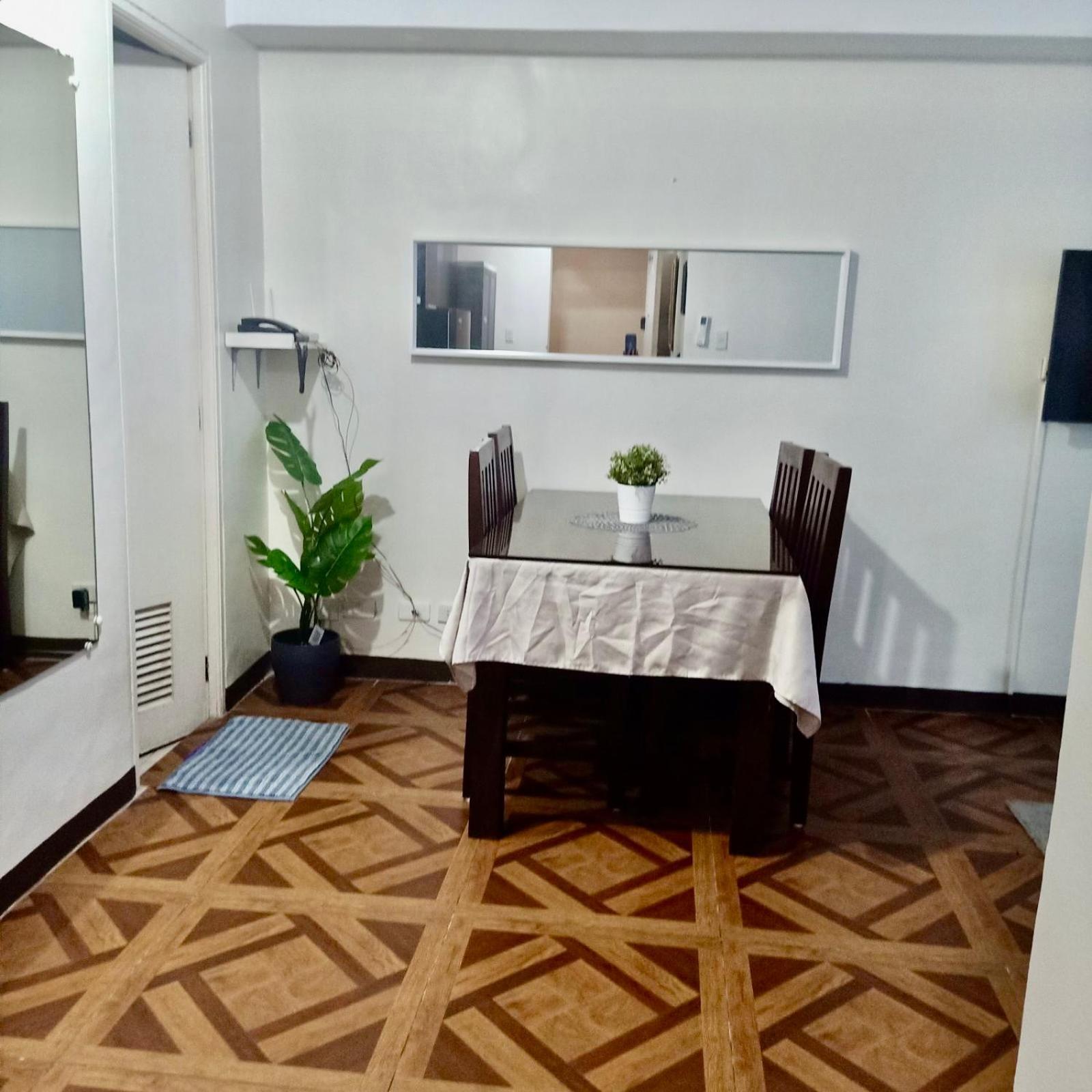 Affordable Makati Apt Manila Exterior foto
