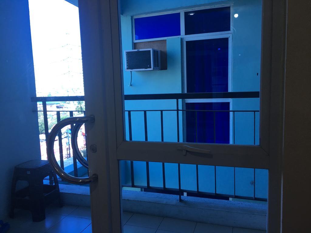 Affordable Makati Apt Manila Exterior foto